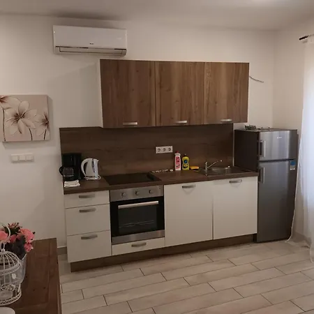 Stars Palace Apartment